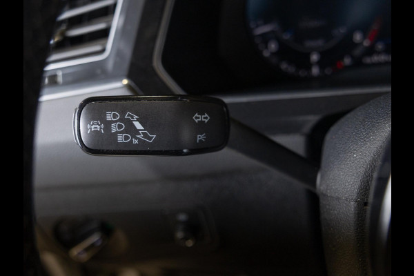 Volkswagen Tiguan 2.0 TSI 4Motion Highline / 180pk / R-Line / Achteruitrijcamera / Cruise / Navigatie / Apple Carplay