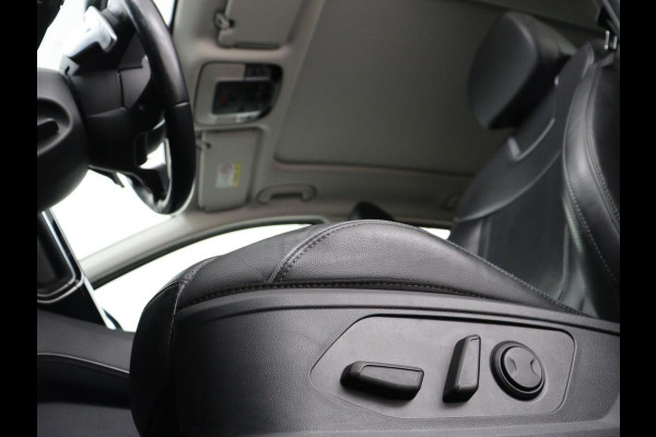 Hyundai Tucson 1.6 T-GDI PHEV Premium Sky 4WD | Panoramadak | Stoelventilatie | 360 Camera | Leder | Krell Audio | Adaptive cruise | Achterbankverwarming | Full LED | Keyless | Carplay | Navigatie | Plug In