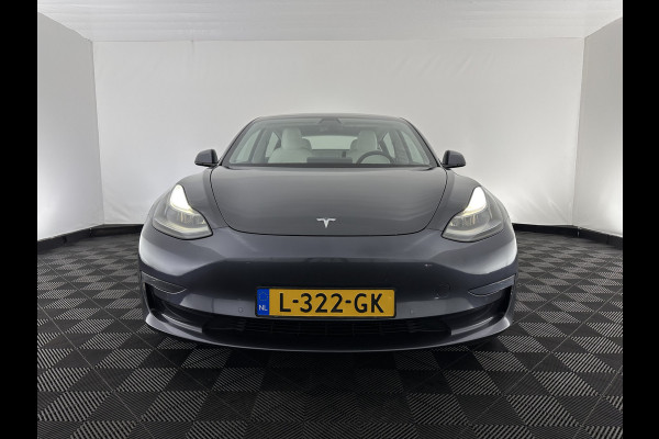Tesla Model 3 ⚠️HV-BATTERY-DEFECT⚠️ Long Range AWD 75 kWh [ 3-Fase ] {SOH-86%} (INCL-BTW) Aut. *PANO | AUTOPILOT | LEATHER | KEYLESS | FULL-LED | MEMORY-PACK | TOPVIEW | DAB | CARPLAY | DIGI-COCKPIT | LANE-ASSIST | COMFORTSEATS | 19"ALU*