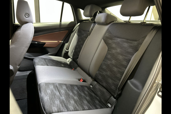 Volkswagen ID.5 Pro 77 kWh | parkeersensor | leder dashboard