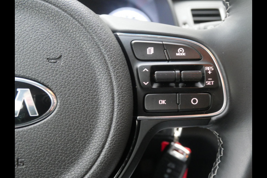 Kia Niro 1.6 GDi Hybrid DynamicLine | Navi | Clima | Trekhaak | Cruise | Camera