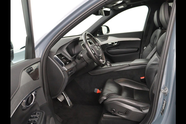 Volvo XC90 2.0 T8 AWD R-Design | Panoramadak | Stoelventilatie | Head-Up | Massage | 360 Camera | Leder | Adaptive cruise | Carplay | Harman/Kardon | Achterbankverwarming | Navigatie | PHEV | Plug In