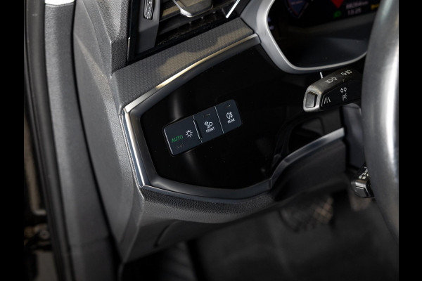 Audi Q3 35 TFSI S-line / 150pk/ Leer / Cruise / Airco / Stoelverwarming / Navigatie