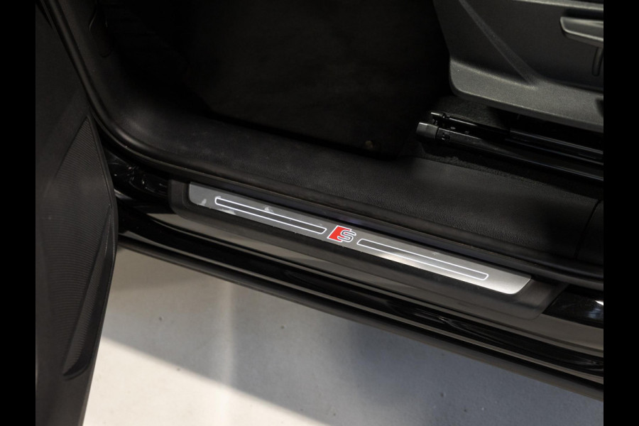 Audi Q3 35 TFSI S-line / 150pk/ Leer / Cruise / Airco / Stoelverwarming / Navigatie