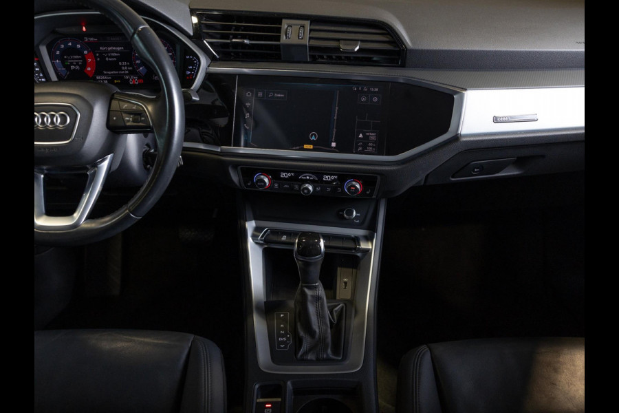 Audi Q3 35 TFSI S-line / 150pk/ Leer / Cruise / Airco / Stoelverwarming / Navigatie