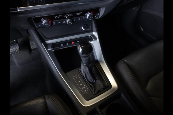 Audi Q3 35 TFSI S-line / 150pk/ Leer / Cruise / Airco / Stoelverwarming / Navigatie