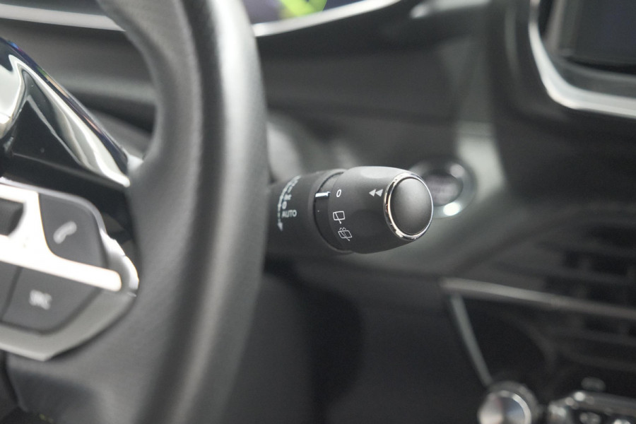 Peugeot 2008 PureTech 130 EAT8 GT | 360 Camera | Dodehoekdetectie | Apple Carplay