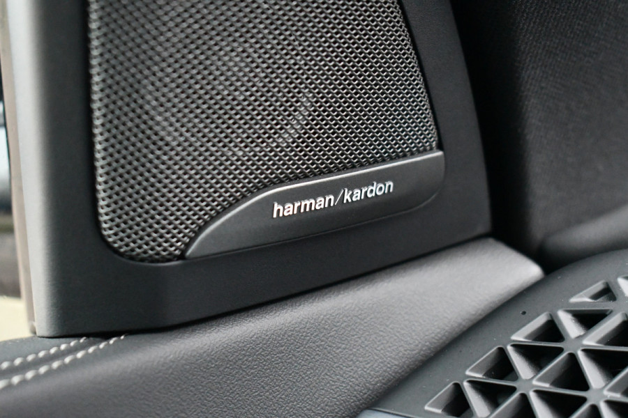 BMW X5 xDrive50e M-Sport Pro Pano Trekh ACC Comfstoel HUD 360 22inch