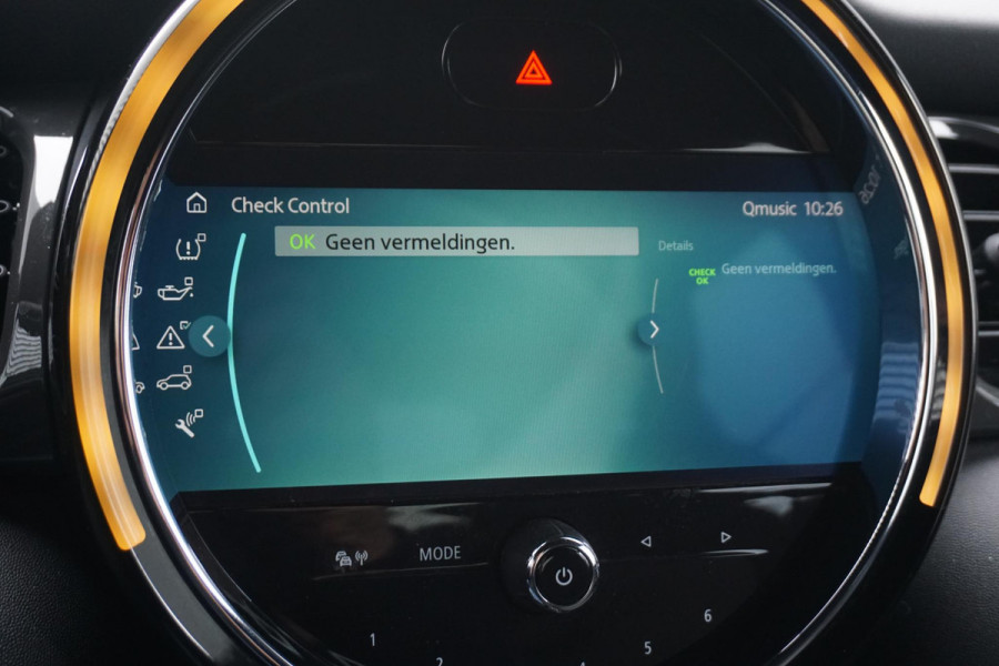 MINI Mini 1.5 One Essential LED/GR. NAVI/1e EIGENAAR.