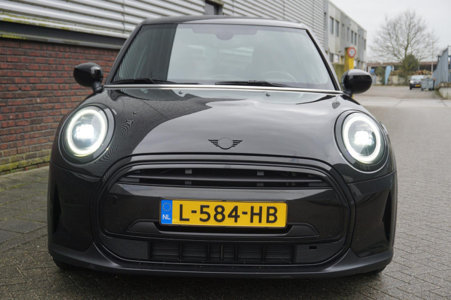 MINI Mini 1.5 One Essential LED/GR. NAVI/1e EIGENAAR.