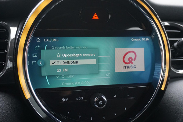 MINI Mini 1.5 One Essential LED/GR. NAVI/1e EIGENAAR.