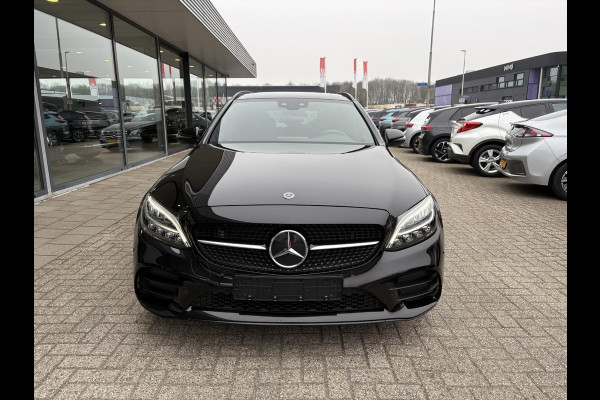 Mercedes-Benz C-Klasse Estate 300e T AMG Line | Plug-in Hybride | PHEV | Panoramadak |  Stoelverwarming | Achteruitrijcamera | Eektrisch vestelbare stoelen | Dealer onderhouden