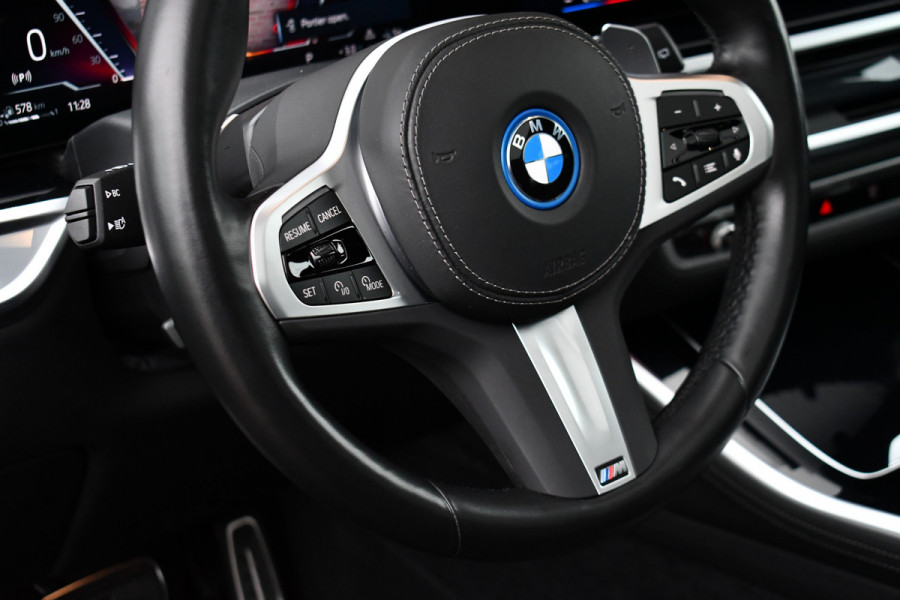 BMW X5 xDrive50e M-Sport Pro Pano Trekh ACC Comfstoel HUD 360 22inch