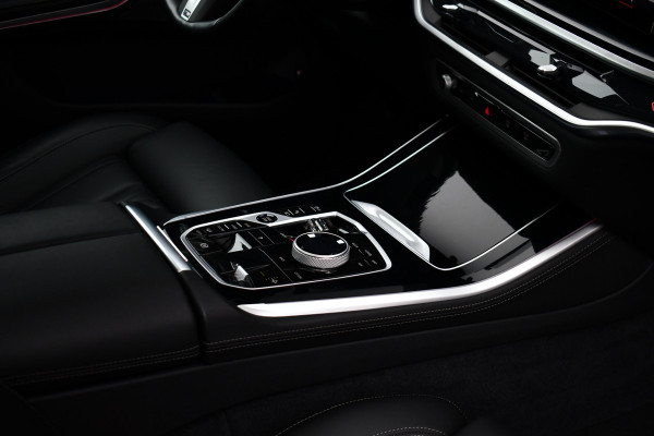 BMW X5 xDrive50e M-Sport Pro Pano Trekh ACC Comfstoel HUD 360 22inch