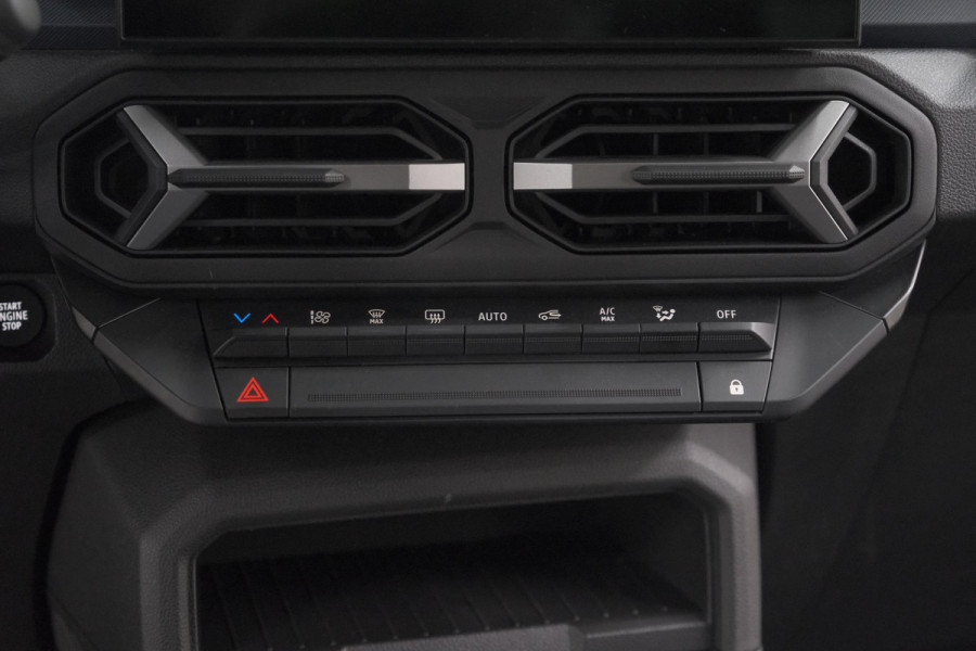 Dacia Duster 1.6 Hybrid 140 Journey | 360 Camera | Pack Winter | Dodehoekdetectie