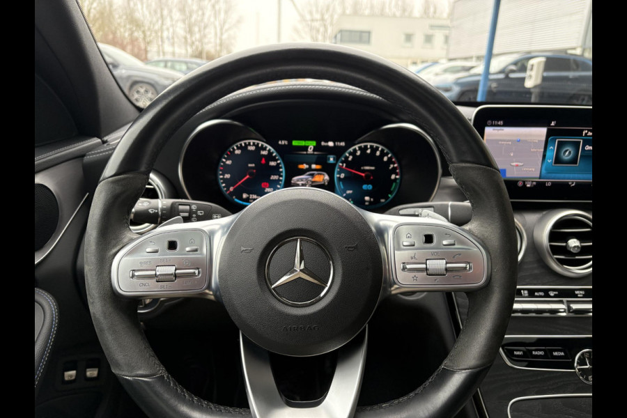 Mercedes-Benz C-Klasse Estate 300e T AMG Line | Plug-in Hybride | PHEV | Panoramadak |  Stoelverwarming | Achteruitrijcamera | Eektrisch vestelbare stoelen | Dealer onderhouden