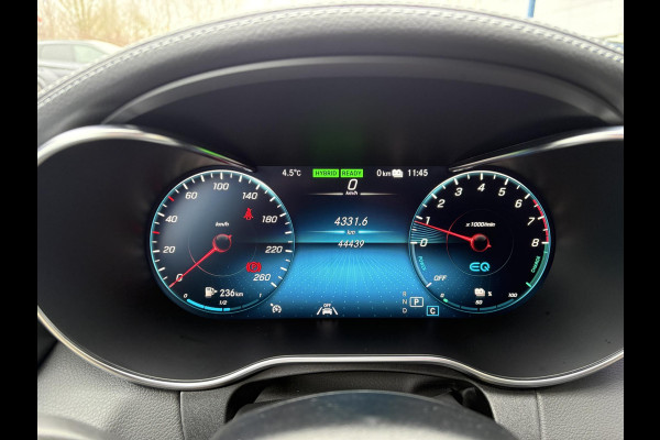 Mercedes-Benz C-Klasse Estate 300e T AMG Line | Plug-in Hybride | PHEV | Panoramadak |  Stoelverwarming | Achteruitrijcamera | Eektrisch vestelbare stoelen | Dealer onderhouden