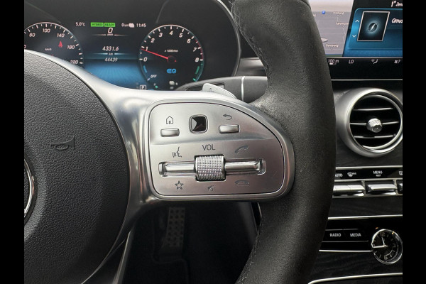Mercedes-Benz C-Klasse Estate 300e T AMG Line | Plug-in Hybride | PHEV | Panoramadak |  Stoelverwarming | Achteruitrijcamera | Eektrisch vestelbare stoelen | Dealer onderhouden