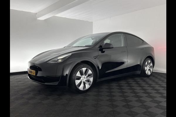 Tesla Model Y RWD 58 kWh [ 3-Fase ] {SOH-93%} (INCL.BTW) Aut. *PANO | AUTO-PILOT | LEATHER | NAVI-FULLMAP | MATRIX-LED | KEYLESS | CAMERA | DAB+ | HEATED-COMFORTSEATS | PRIVACYGLASS | TOPVIEW | 19''ALU*