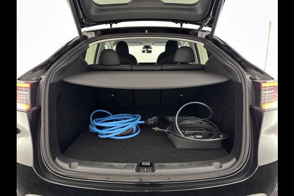 Tesla Model Y RWD 58 kWh [ 3-Fase ] {SOH-93%} (INCL.BTW) Aut. *PANO | AUTO-PILOT | LEATHER | NAVI-FULLMAP | MATRIX-LED | KEYLESS | CAMERA | DAB+ | HEATED-COMFORTSEATS | PRIVACYGLASS | TOPVIEW | 19''ALU*