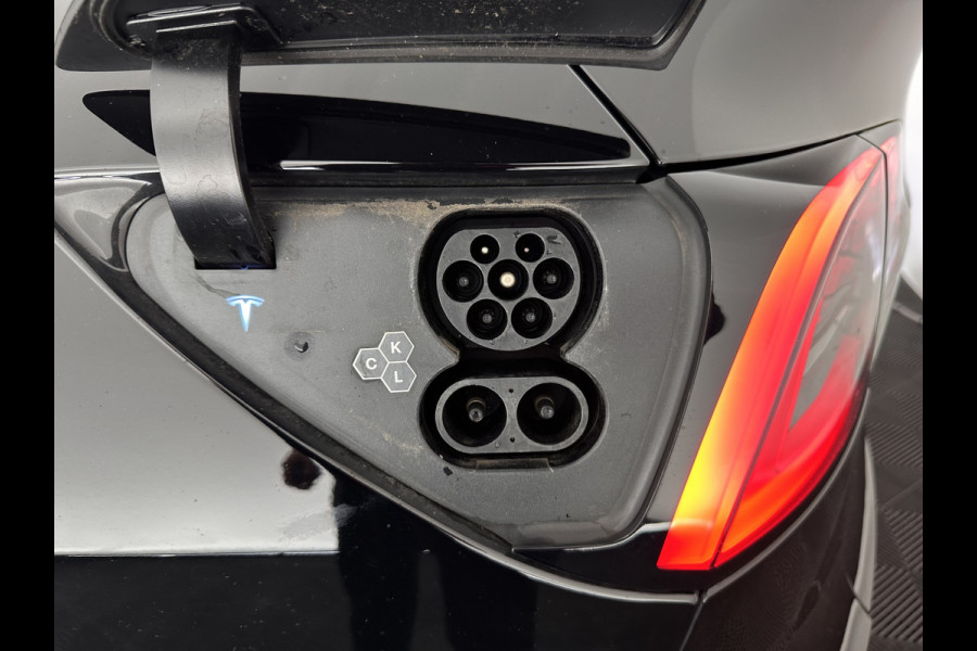 Tesla Model Y RWD 58 kWh [ 3-Fase ] {SOH-93%} (INCL.BTW) Aut. *PANO | AUTO-PILOT | LEATHER | NAVI-FULLMAP | MATRIX-LED | KEYLESS | CAMERA | DAB+ | HEATED-COMFORTSEATS | PRIVACYGLASS | TOPVIEW | 19''ALU*