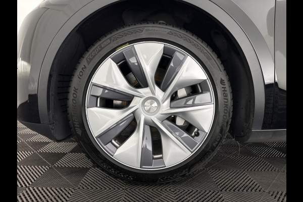 Tesla Model Y RWD 58 kWh [ 3-Fase ] {SOH-93%} (INCL.BTW) Aut. *PANO | AUTO-PILOT | LEATHER | NAVI-FULLMAP | MATRIX-LED | KEYLESS | CAMERA | DAB+ | HEATED-COMFORTSEATS | PRIVACYGLASS | TOPVIEW | 19''ALU*