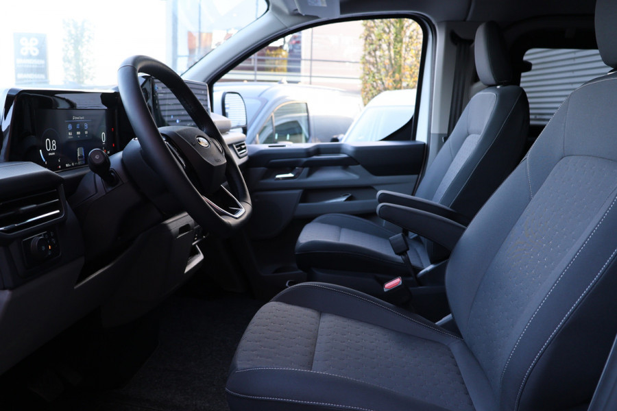 Ford Transit Custom 320 2.0 TDCI 170 PK L2H1 Limited DC | Dubbel Cabine | ACC | Blind Spot | Navigatie | Camera | CarPlay | Lane Assist | Trekhaak | BPM VRIJ | Verlengde fabrieksgarantie tot 12-2029 | 5-Zitter