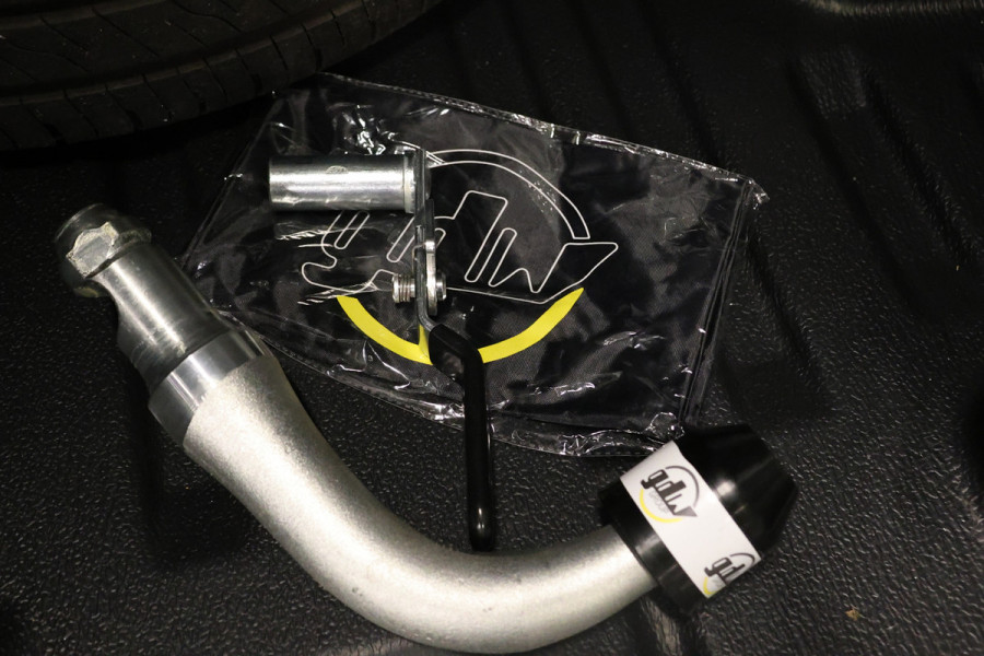 Ford Transit Custom 320 2.0 TDCI 170 PK L2H1 Limited DC | Dubbel Cabine | ACC | Blind Spot | Navigatie | Camera | CarPlay | Lane Assist | Trekhaak | BPM VRIJ | Verlengde fabrieksgarantie tot 12-2029 | 5-Zitter