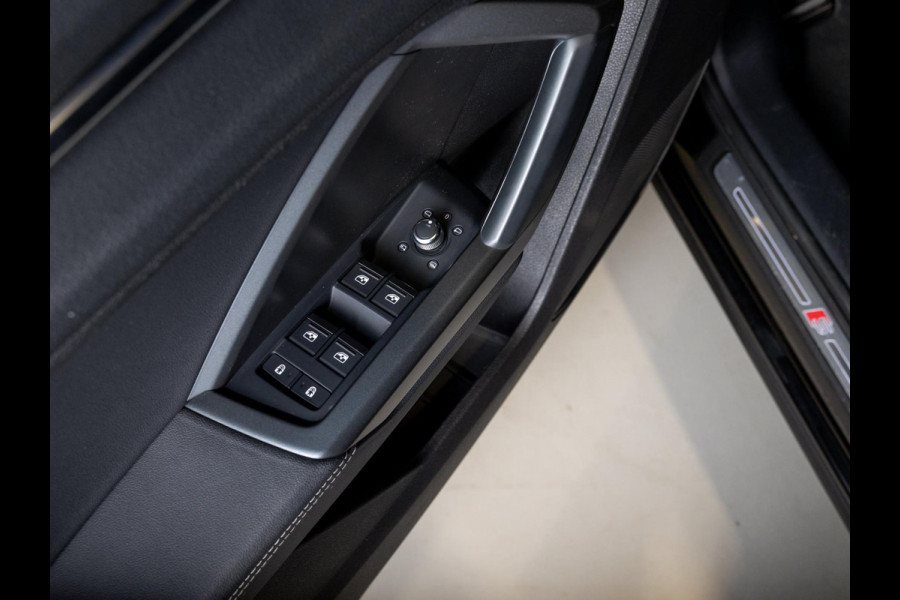 Audi Q3 35 TFSI S edition / 150pk / S-Line / Navigatie / Automaat / Airco / Klimaatregeling