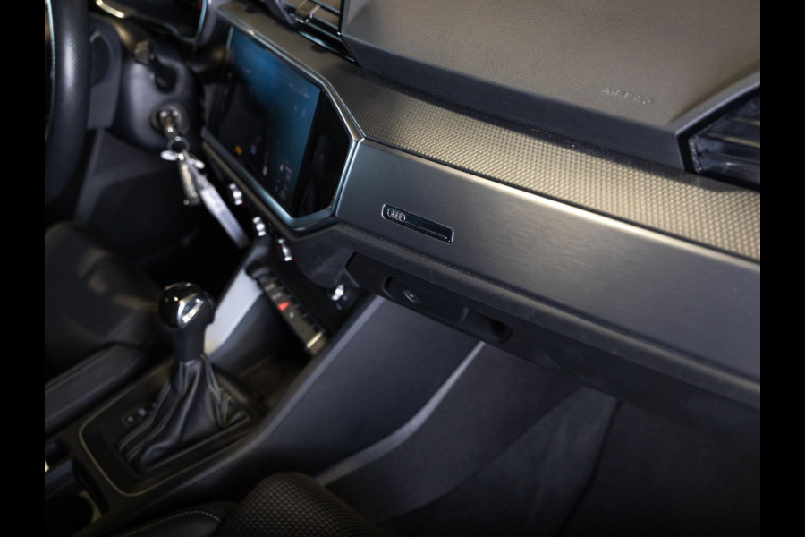 Audi Q3 35 TFSI S edition / 150pk / S-Line / Navigatie / Automaat / Airco / Klimaatregeling