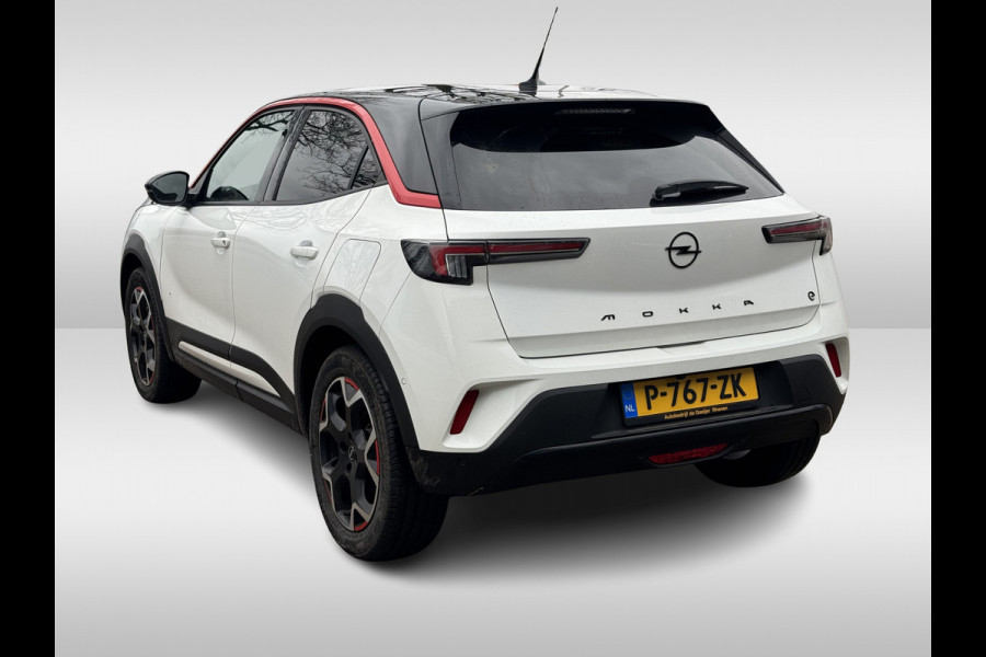 Opel Mokka Electric Ultimate 50 kWh / Camera / CarPlay / Keyless / LED Koplampen / 17'' / Navigatie / DAB / Dodehoek / Cruise Control Adaptief / Warmtepomp