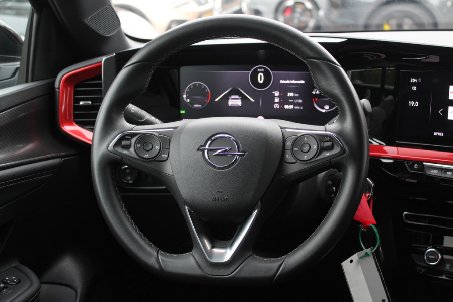 Opel Mokka Electric Ultimate 50 kWh / Camera / CarPlay / Keyless / LED Koplampen / 17'' / Navigatie / DAB / Dodehoek / Cruise Control Adaptief / Warmtepomp