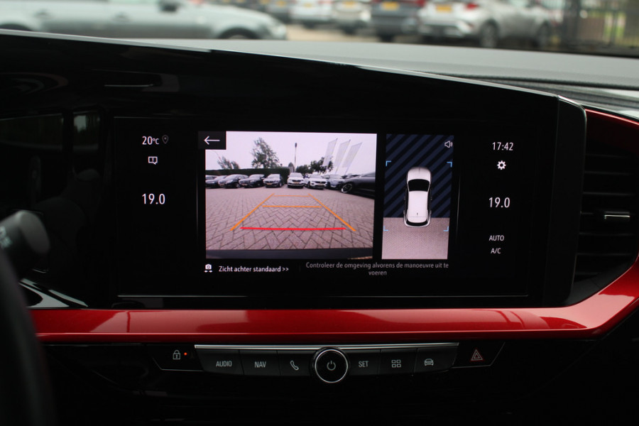 Opel Mokka Electric Ultimate 50 kWh / Camera / CarPlay / Keyless / LED Koplampen / 17'' / Navigatie / DAB / Dodehoek / Cruise Control Adaptief / Warmtepomp