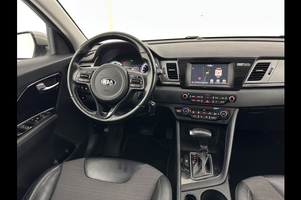 Kia Niro 1.6 GDi Hybrid ExecutiveLine Eco-Hybrid (INCL-BTW) Aut. *LEATHER-FABRIC | NAVI-FULLMAP | KEYLESS | CAMERA | COMFORTSEATS | DIGI-COCKPIT | LANE-ASSIST | ECC | CARPLAY | PDC | TOWBAR | 16''ALU*