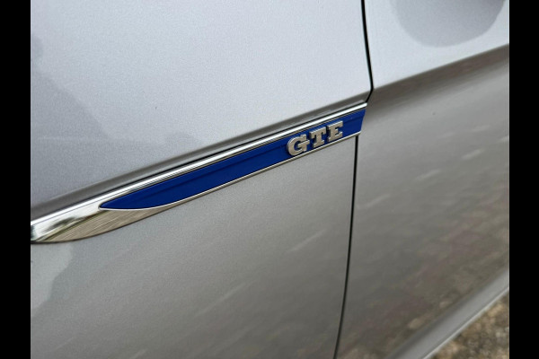 Volkswagen Passat Variant 1.4 TSI GTE,Navigatie,Parkeersensoren,Cruisecontrol,trekhaak,LED,stoelverwarming