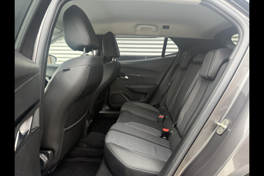 Peugeot 2008 1.2 PureTech Allure Pack 2e Eigenaar|Navi|Carplay|Camera|Clima|Cruise|Stoelverwarming|APK tot 03-2027