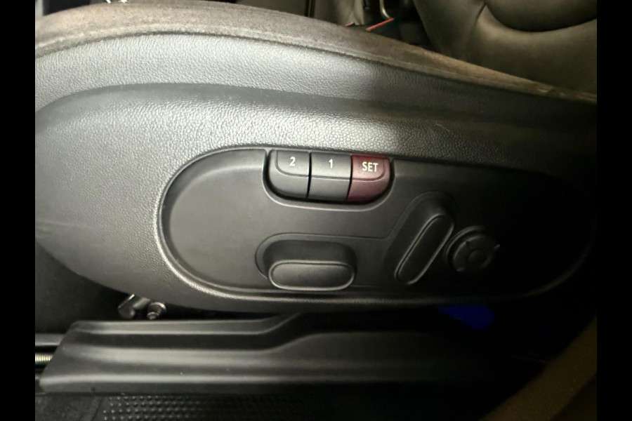 MINI Countryman 1.5 Cooper MINI Yours PANO|HUD|MEMORY STOELEN|DAB|CARPLAY|AMBIENT|19 inch LMV