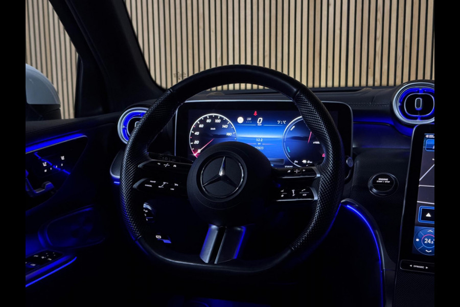 Mercedes-Benz GLC 400e 4MATIC AMG Line PANO|BURMESTER|HUD|AMBIENT|MEMORY|STOELVENTILATIE|NIEVEAUREGELING|20 INCH BREEDSET