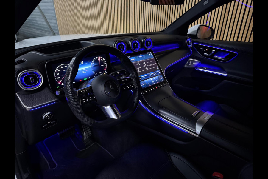 Mercedes-Benz GLC 400e 4MATIC AMG Line PANO|BURMESTER|HUD|AMBIENT|MEMORY|STOELVENTILATIE|NIEVEAUREGELING|20 INCH BREEDSET