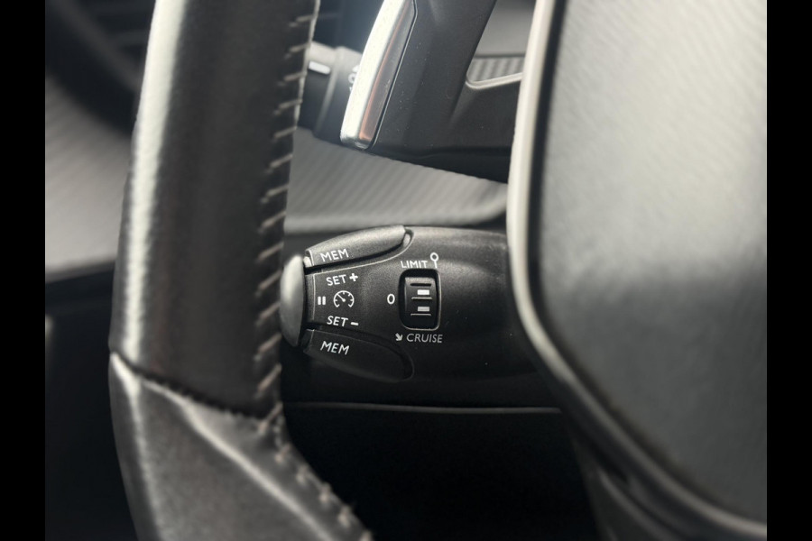Peugeot 2008 1.2 PureTech Allure Pack 2e Eigenaar|Navi|Carplay|Camera|Clima|Cruise|Stoelverwarming|APK tot 03-2027