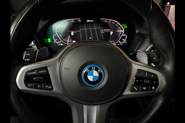 BMW X3 XDrive30e M-sport FACELIFT|PANO|HUD|HARMAN & KARDON|360 CAM|SHADOW LINE|E-ZETEL/MEMORY|AMBIENT|20 INCH LMV