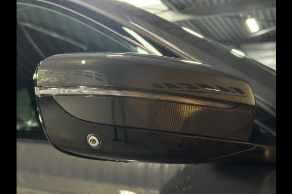 BMW 7 Serie 745e High Executive M-sport Carbon Core PANO|SOFT CLOSE|HUD|H&K|SHADOW|LASER|MASSAGE V&A|STOEL VENTILATIE