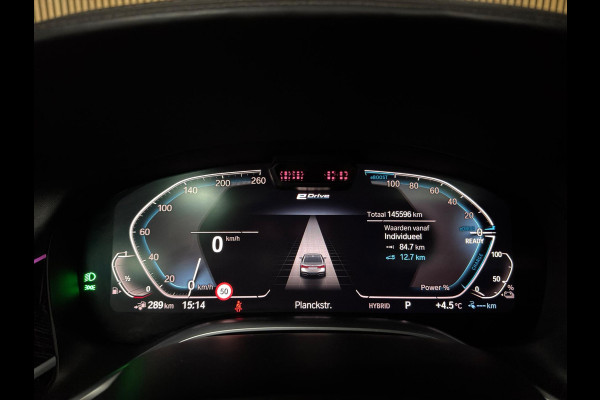 BMW 7 Serie 745e High Executive M-sport Carbon Core PANO|SOFT CLOSE|HUD|H&K|SHADOW|LASER|MASSAGE V&A|STOEL VENTILATIE
