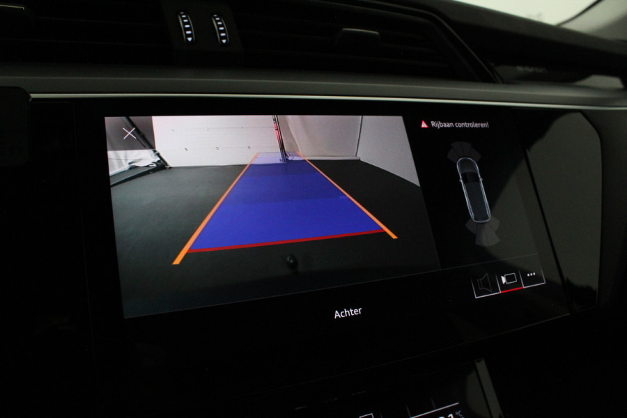 Audi e-tron 55 quattro advanced Pro Line Plus 95 kWh Leer/Memory/Trekhaak/Galaxis blauw/Adaptive Cruise Control