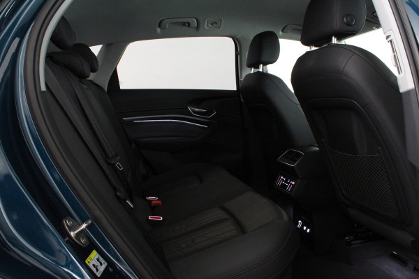 Audi e-tron 55 quattro advanced Pro Line Plus 95 kWh Leer/Memory/Trekhaak/Galaxis blauw/Adaptive Cruise Control