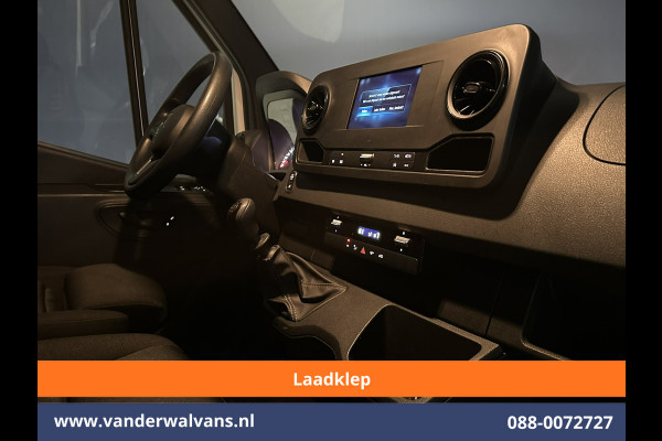 Mercedes-Benz Sprinter 316 CDI 164pk L2H2 Laadklep Euro6 Airco | Navigatie | Apple Carplay | Android Auto Bijrijdersbank