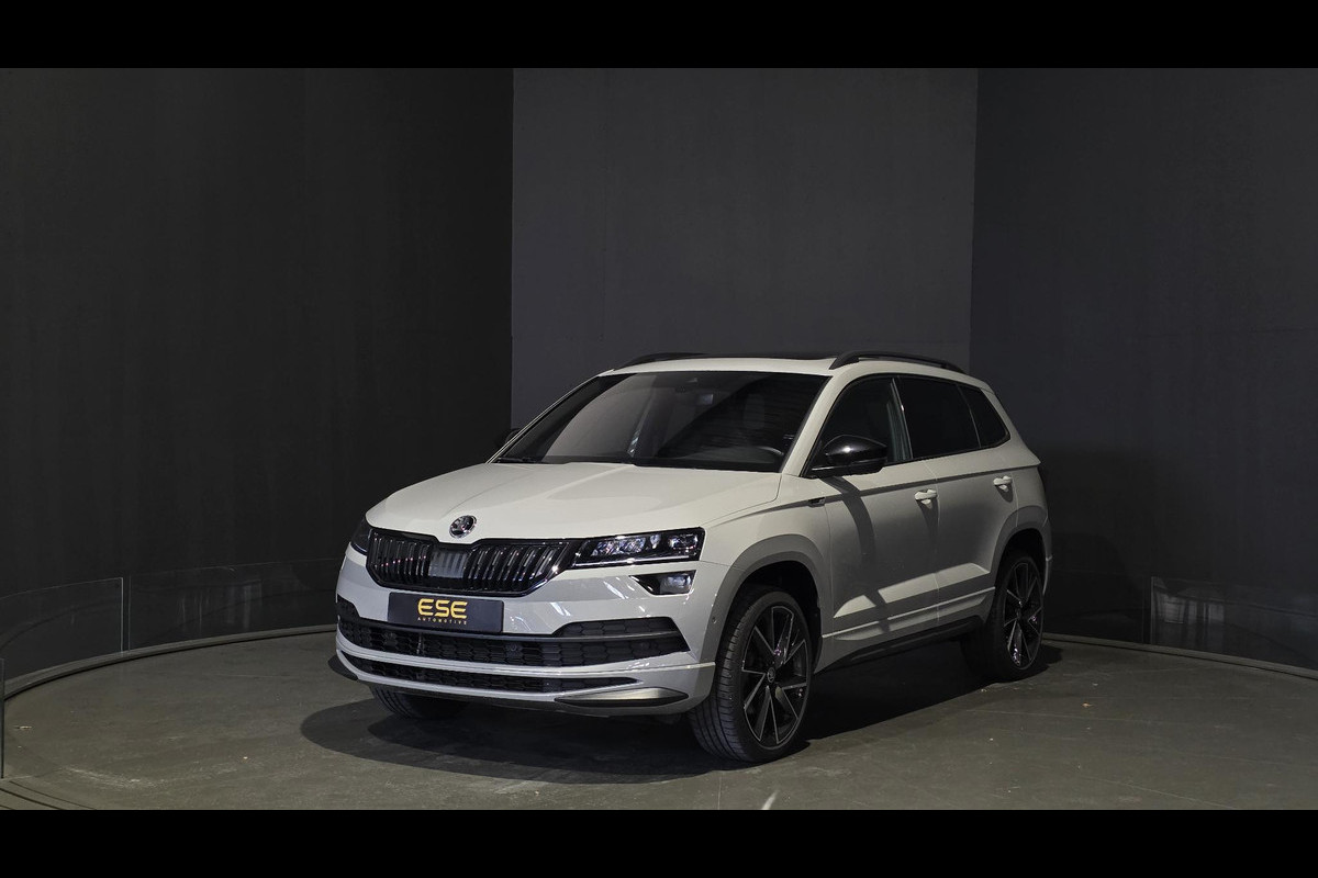 Škoda Karoq 1.5 TSI ACT Sportline | Pano | Carplay | Camera