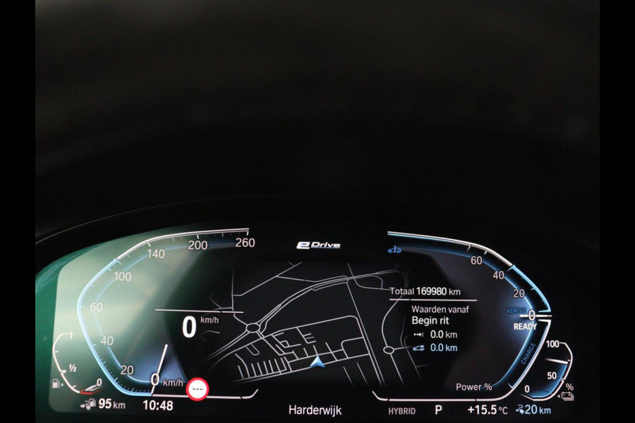 BMW X3 xDrive30e M Sport | Panoramadak | Head-Up | Stoelverwarming | Trekhaak | 360 Camera | Leder | Sportstoelen | Carplay | Sfeerverlichting | Laserlicht | Live Cockpit | Navigatie | PHEV | Plug In