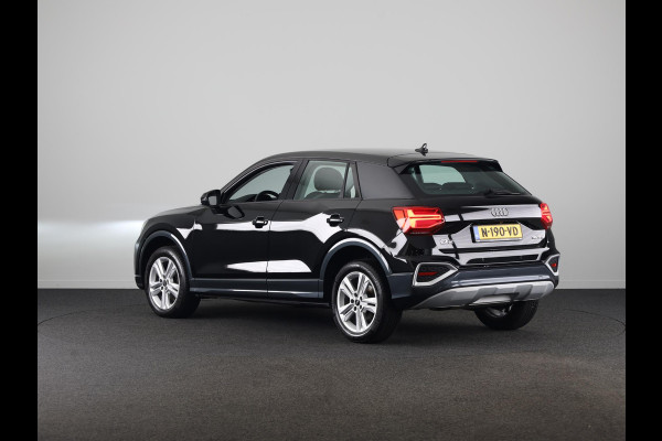 Audi Q2 35 TFSI Advanced edition 150 pk S-tronic | Navigatie | Parkeersensoren | Achteruitrijcamera | Adaptieve cruise control | LED koplampen | Stoelverwarming |