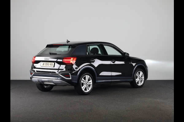 Audi Q2 35 TFSI Advanced edition 150 pk S-tronic | Navigatie | Parkeersensoren | Achteruitrijcamera | Adaptieve cruise control | LED koplampen | Stoelverwarming |